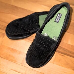 NWOT Patagonia Men’s Maui Air slip on shoes, Black suede upper, size 9.5M US!